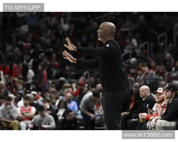 比卢普斯每日加练杨瀚森努力学习英语与观看比赛录像提升自我 比卢普斯每日加练杨瀚森努力学习英语与观看比赛录像提升自我