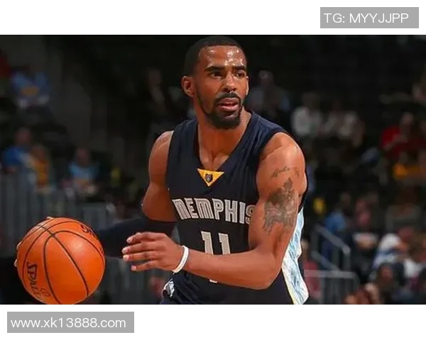 芬奇透露华子合练缺席明日出战存疑康利恢复良好即将复出