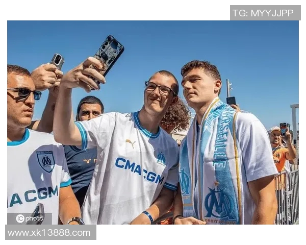 法甲球员身价下滑分析扎伊尔埃梅里与帕瓦尔领衔跌幅榜 法甲球员身价下滑分析扎伊尔埃梅里与帕瓦尔领衔跌幅榜