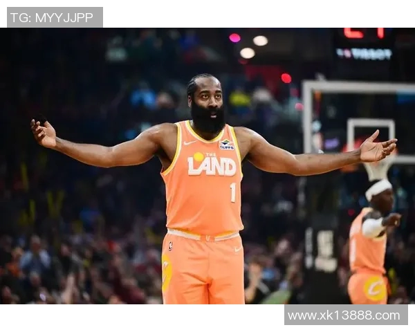 哈登谈球队配合：传球不仅为阿伦更是为每位队友创造最佳机会